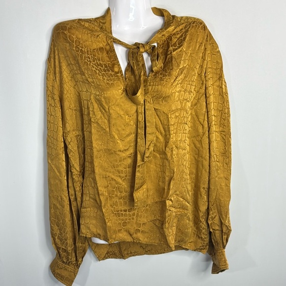 Anine Bing 100% Silk Bow tie Front Delilah Blouse Womens Medium Old Money Preppy - Picture 3 of 11